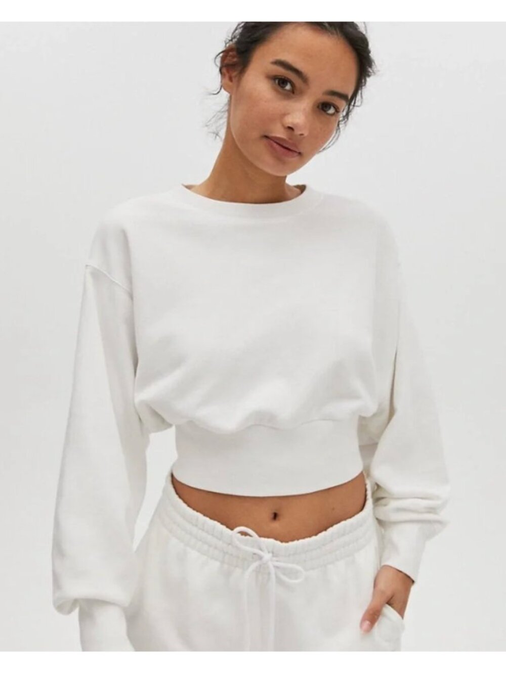 Aritzia TNA Cozy Fleece Oversized Crewneck Cropped Sweatshirt Cream Large